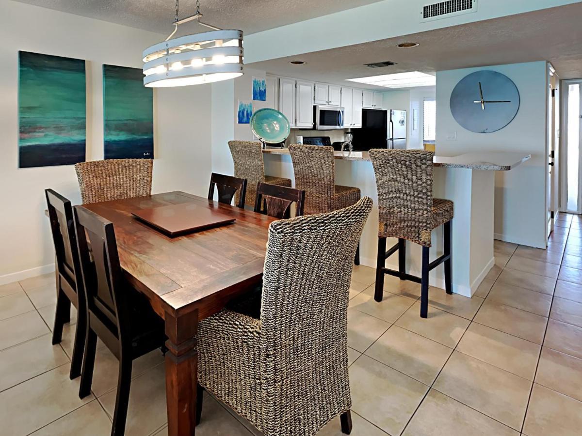Apartment Edgewater #1205