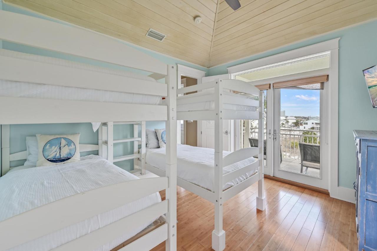 Evening Views At Pointe Holiday home *