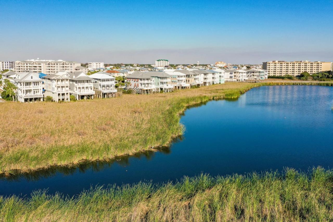 Pelican Pointe At Pointe Holiday home *