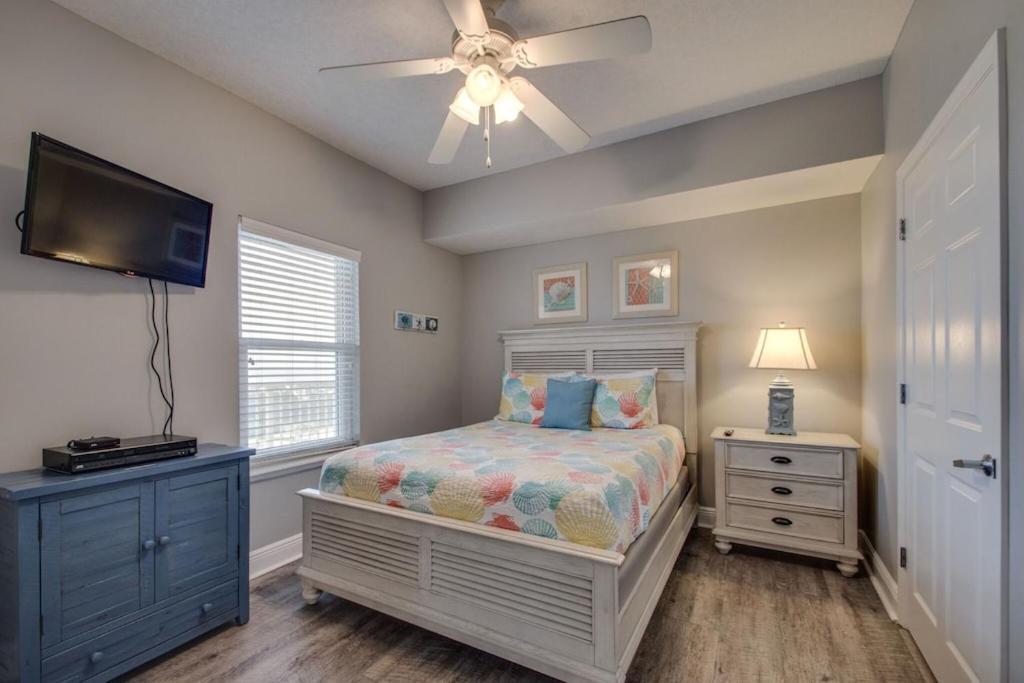 Blessings, Beach, Bay View Apartment