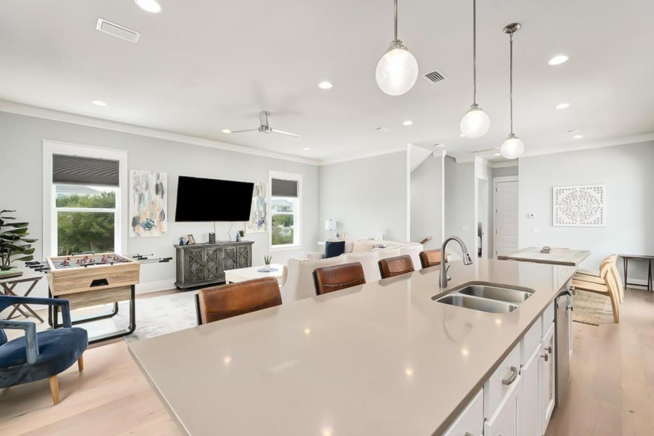 Grand Tran Chateau Destin