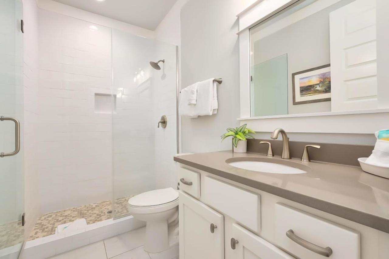 Grand Tran Chateau * Destin