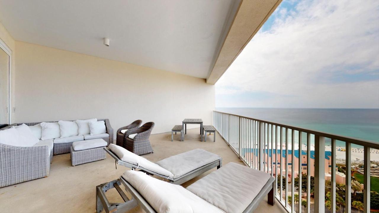 Tides 1410 Holiday home *