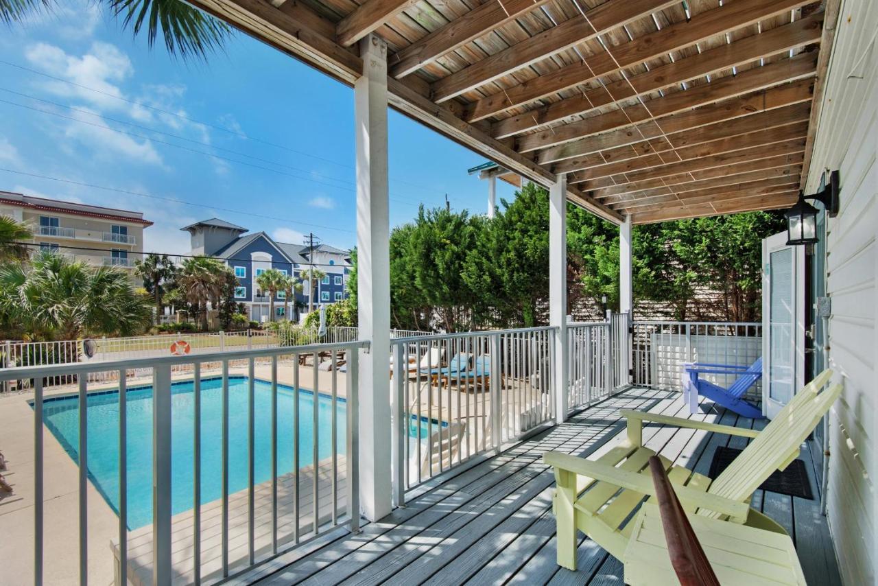 A Vip Hideaway * Destin