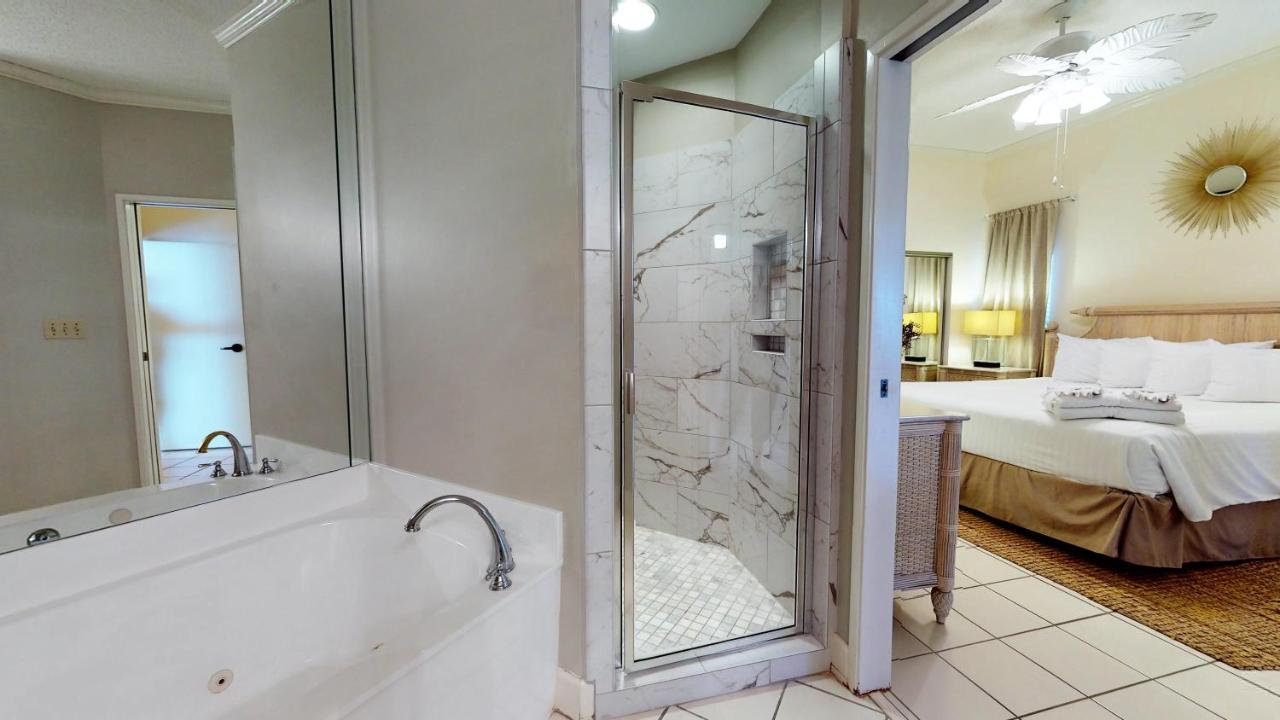 Holiday home Tides 1410