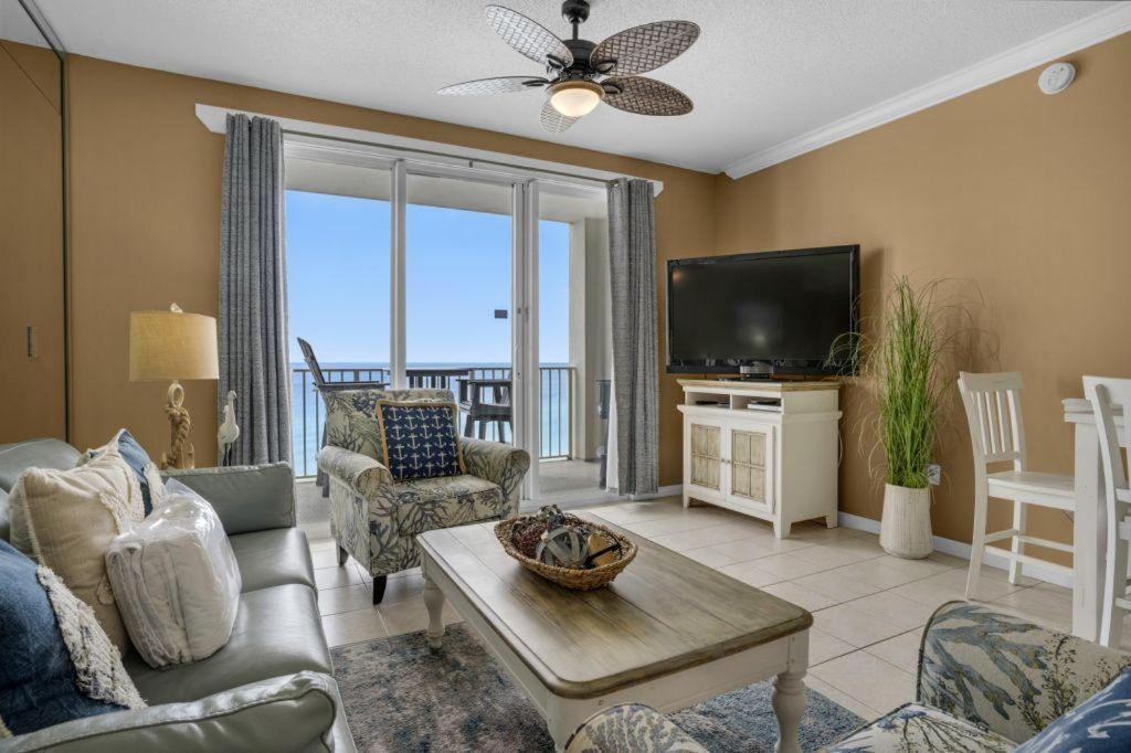 Majestic Sun A706 * Destin