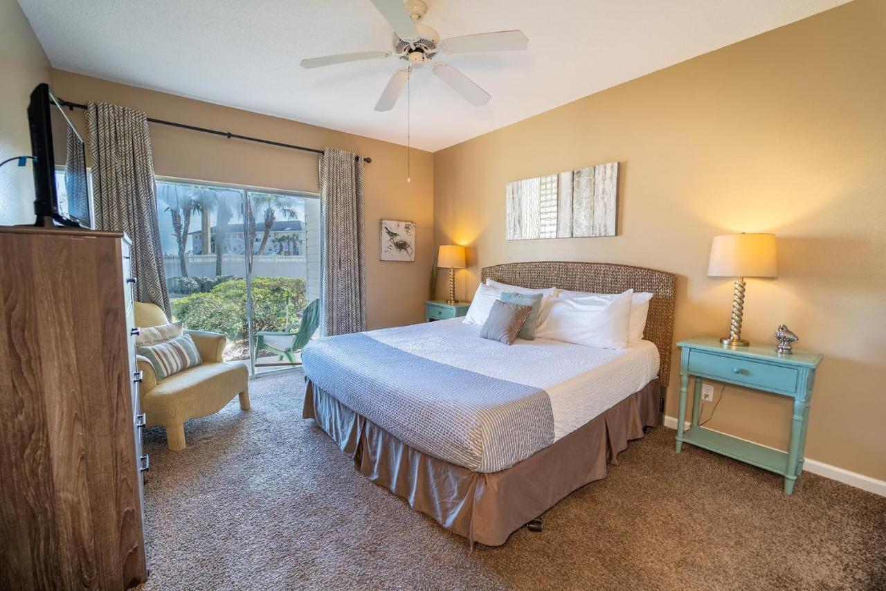 Sandpiper Cove 9103 *