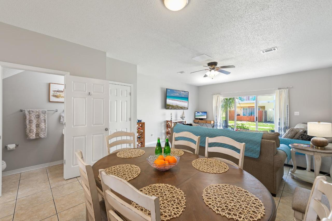 House 5min Walk To Beach, Pool, Close To Shops And Activities * Destin