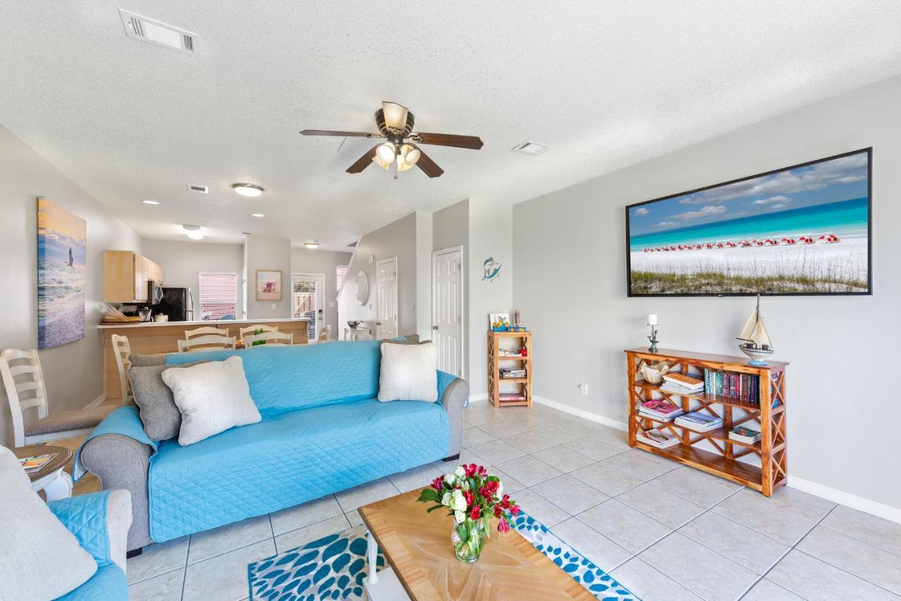 House 5min Walk To Beach, Pool, Close To Shops And Activities Destin
