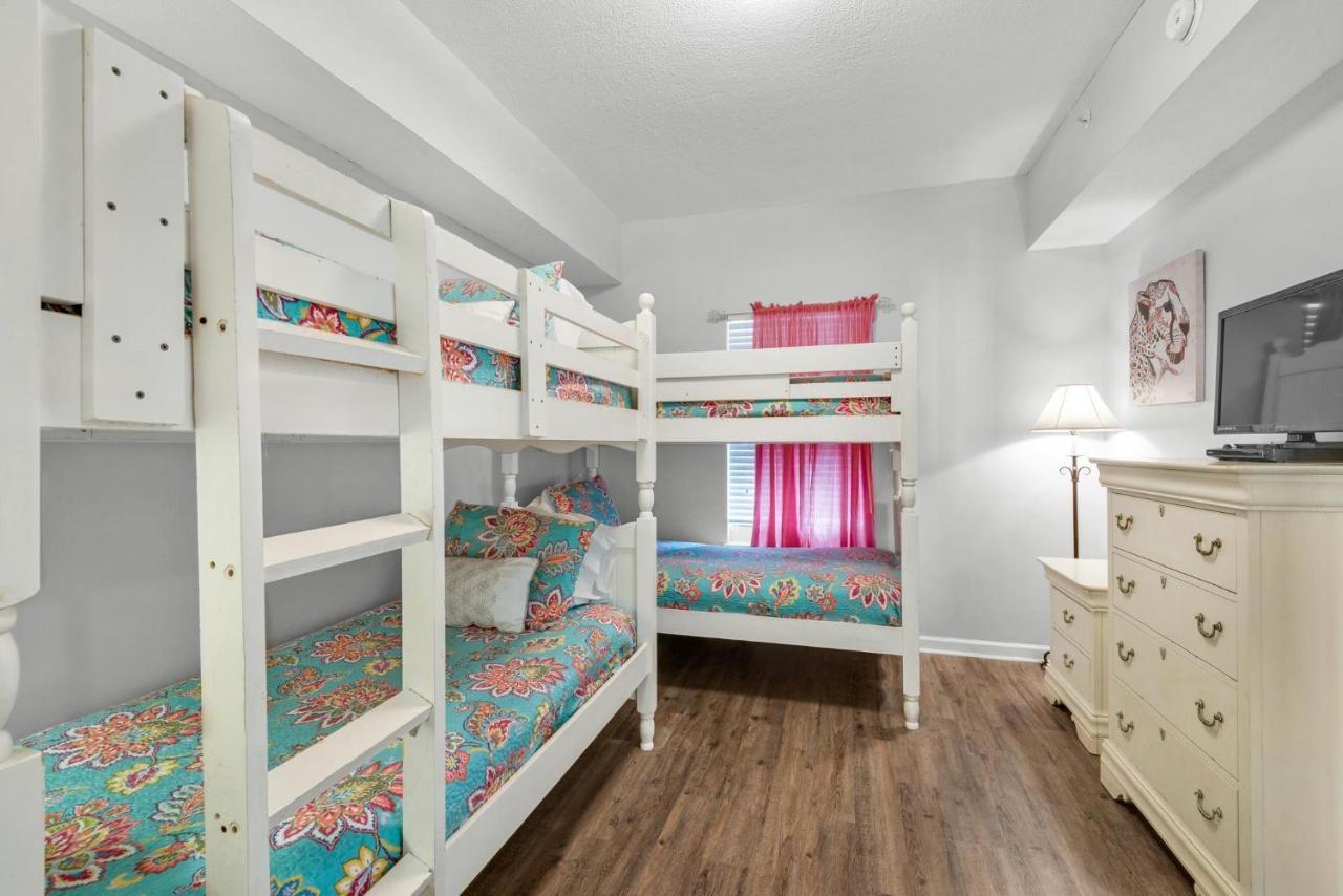 Holiday home Majestic Sun 301b