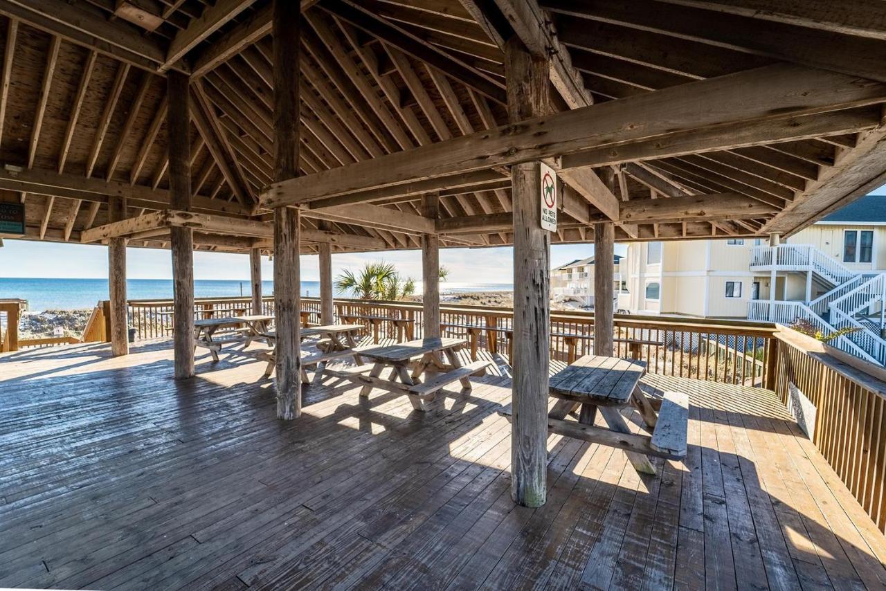 Sandpiper Cove 9103 *