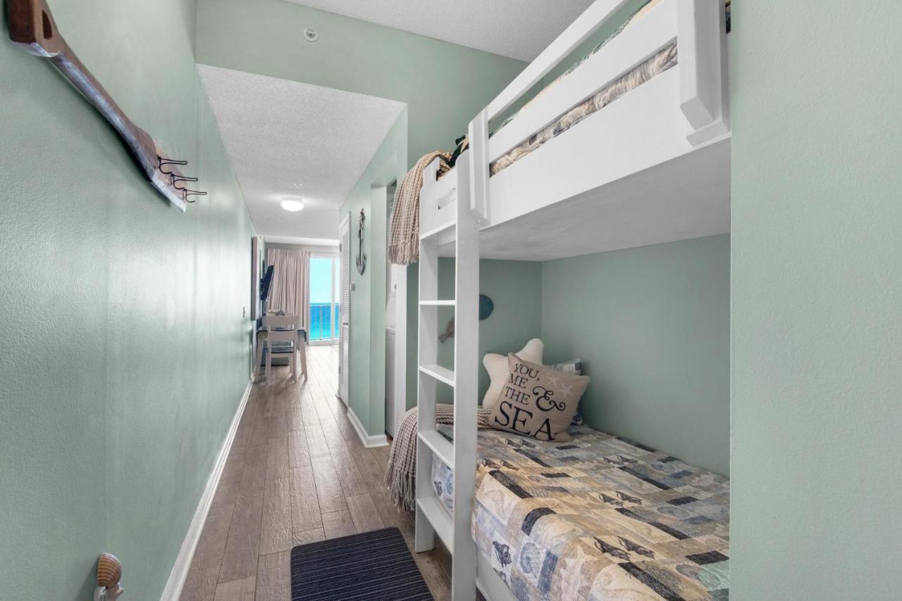 Holiday home Majestic Sun 707b *
