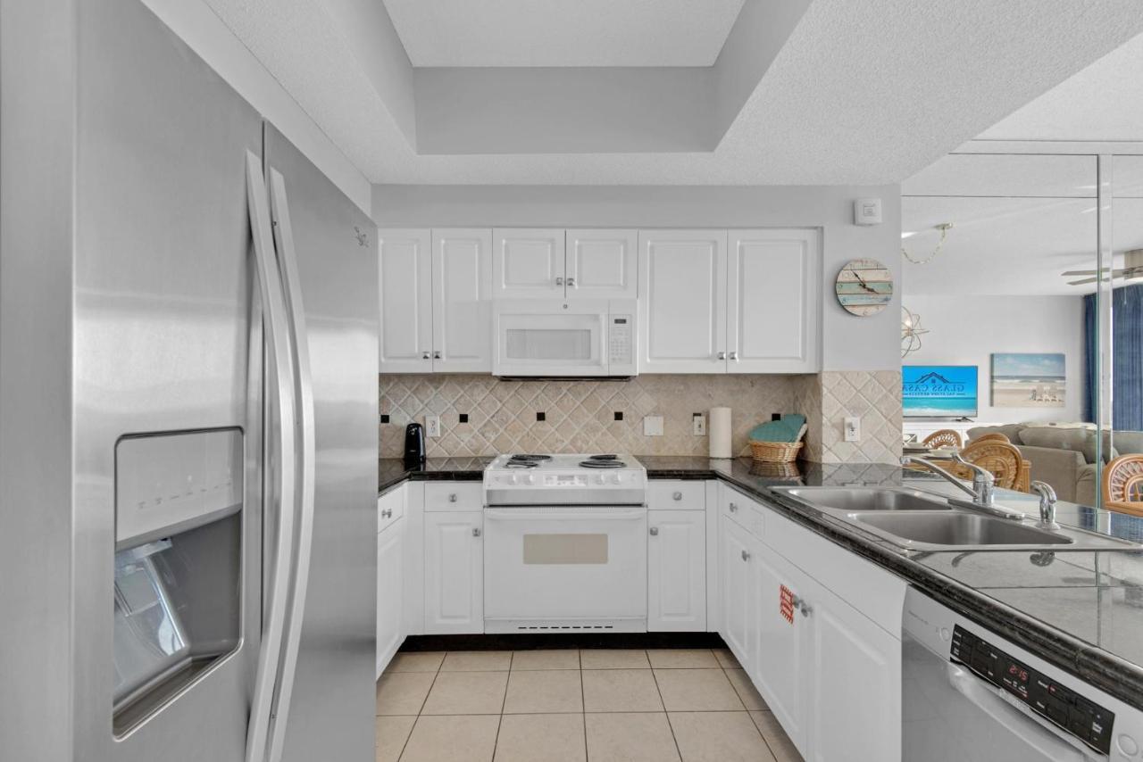 Majestic Sun 311b Destin