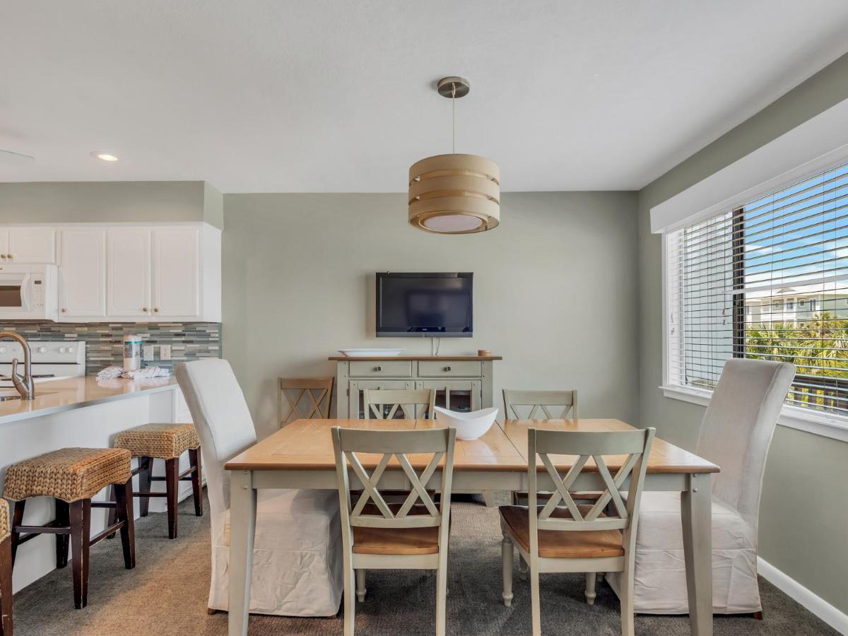 Holiday home Blue Surf Townhomes 11b By Newman-dailey