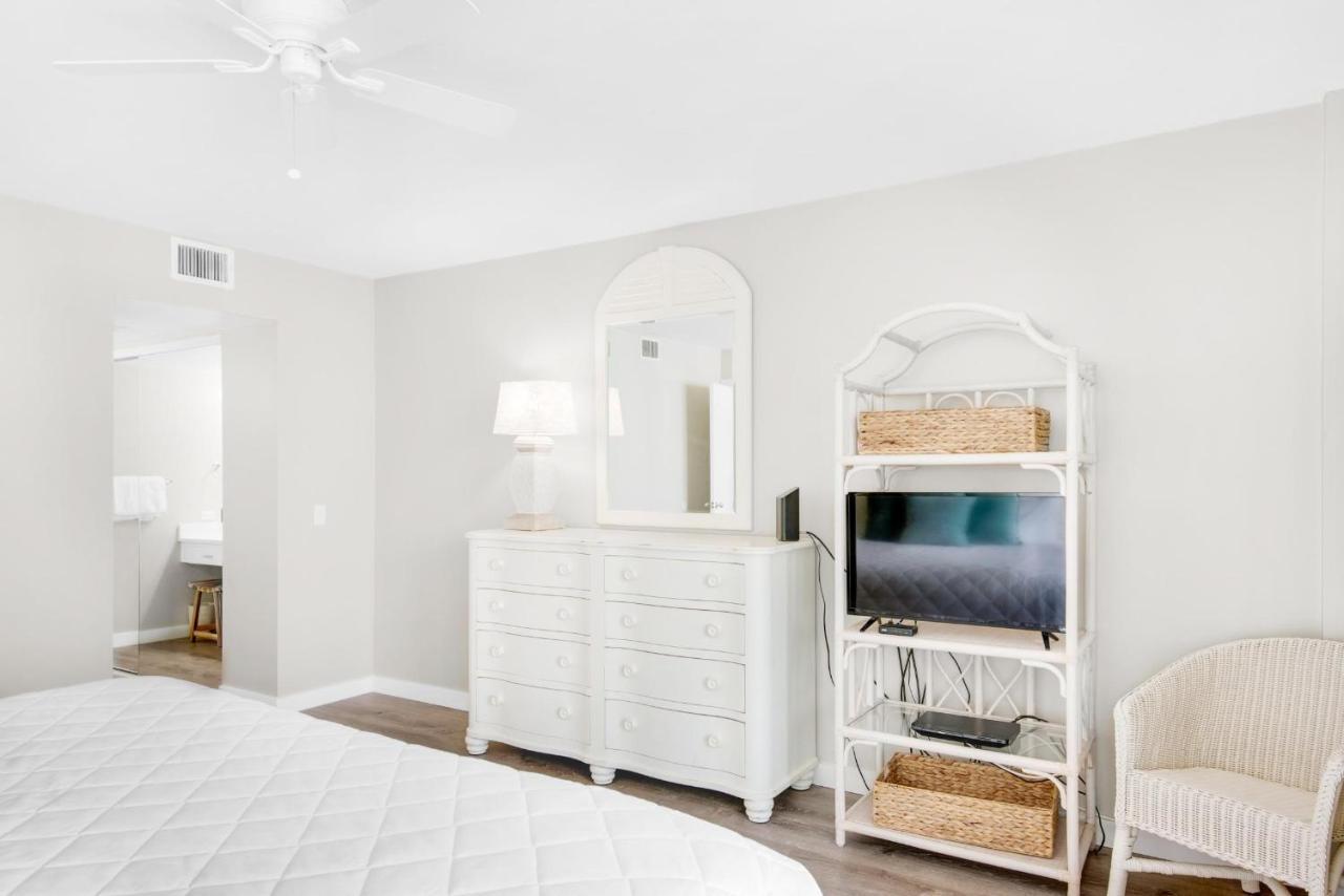 Mainsail 176 * Destin