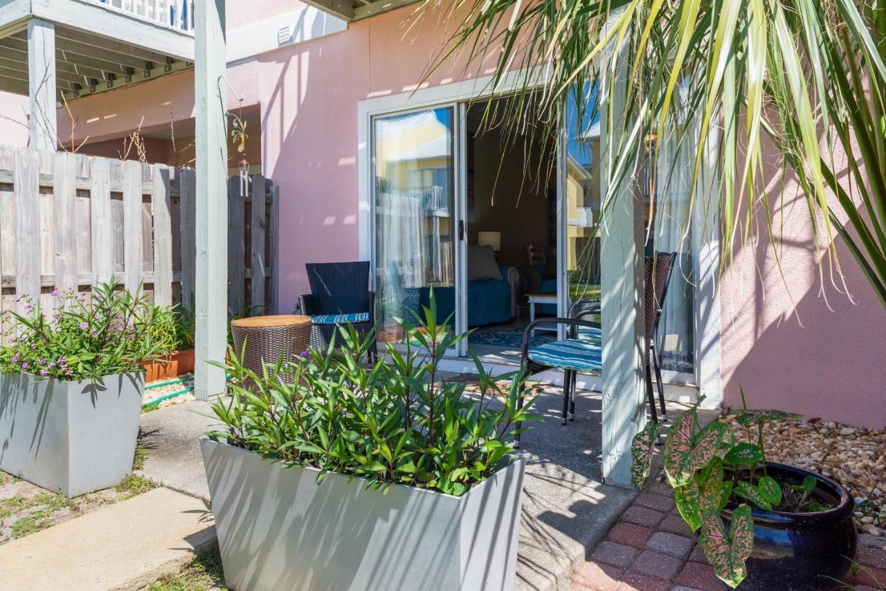 House 5min Walk To Beach, Pool, Close To Shops And Activities Holiday home *