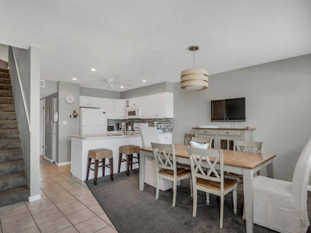 Holiday home Blue Surf Townhomes 11b By Newman-dailey