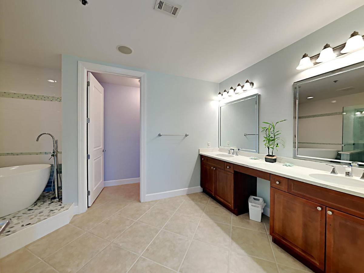 Harbor Landing 601a Apartment *