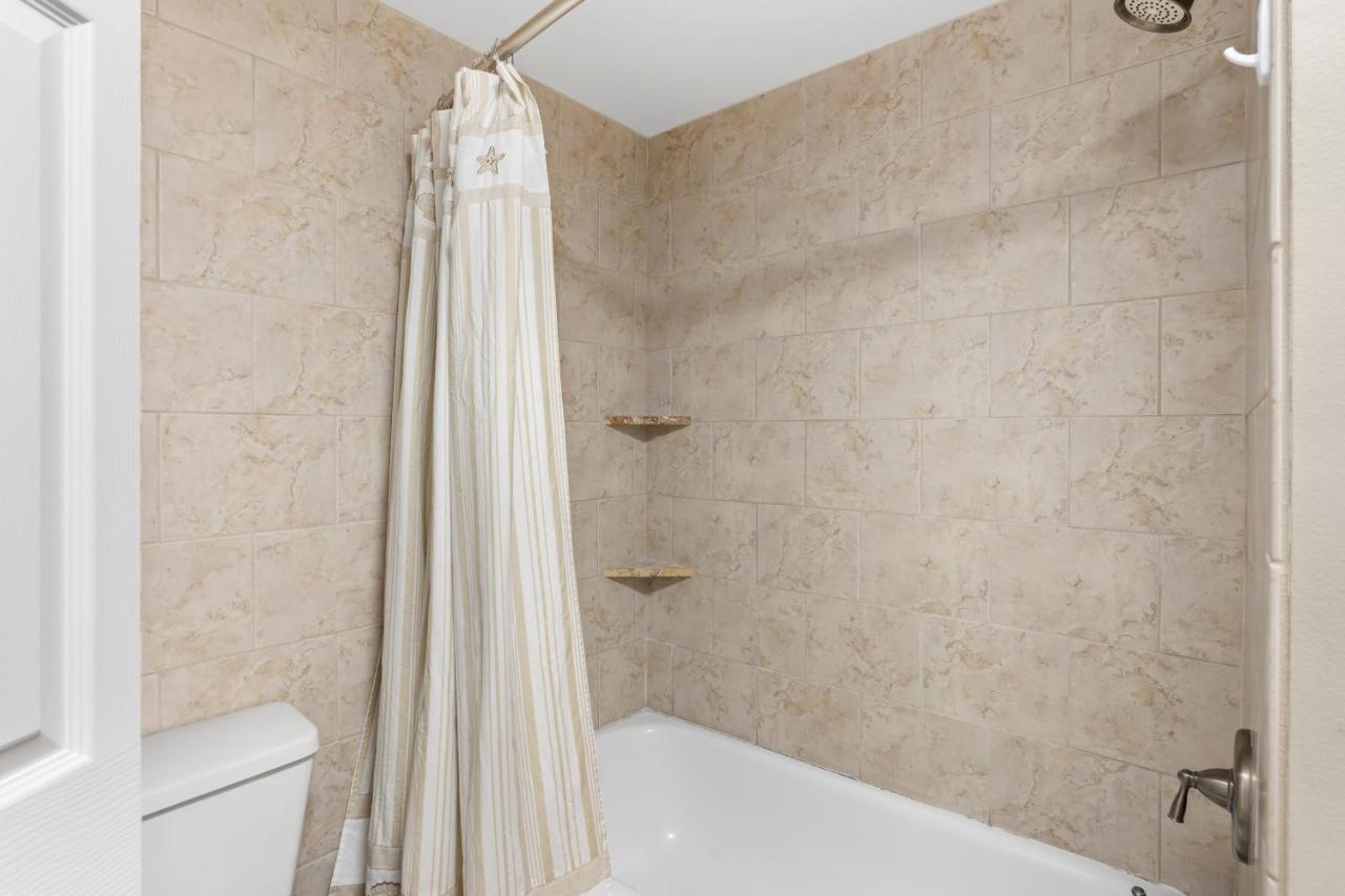 Jade East Towers 0550 By Newman-dailey Holiday home