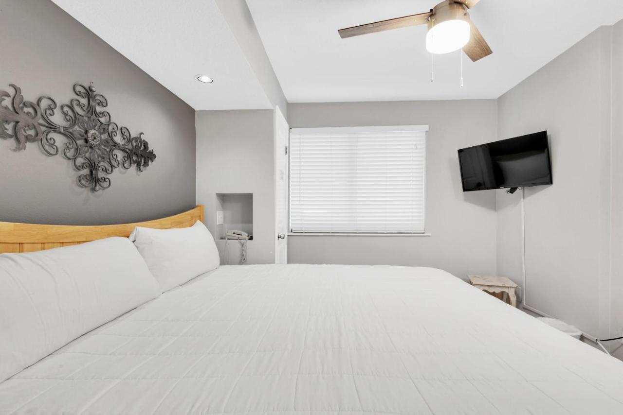 Holiday home Sundestin 1008