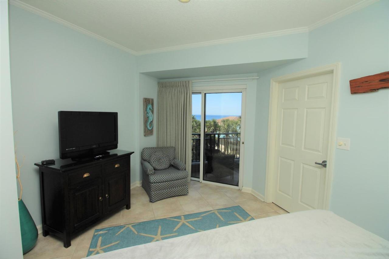 Golf Cart. Remodeled Condo! Westwinds 4727 Gulf Front. Larger Floorplan!! Wonderful Pool