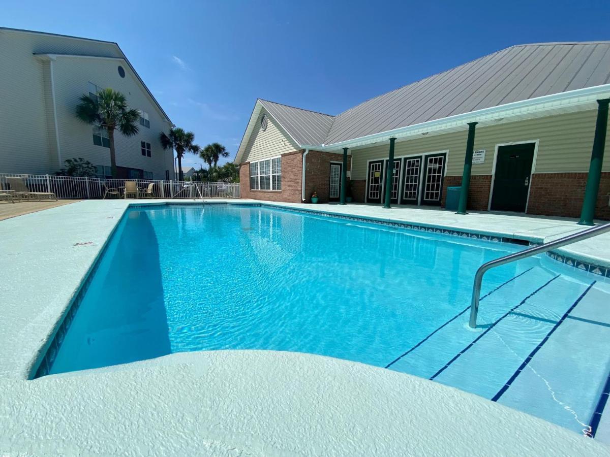 Seaside Serenity Near With Pool, Gym, Balcony Apartment