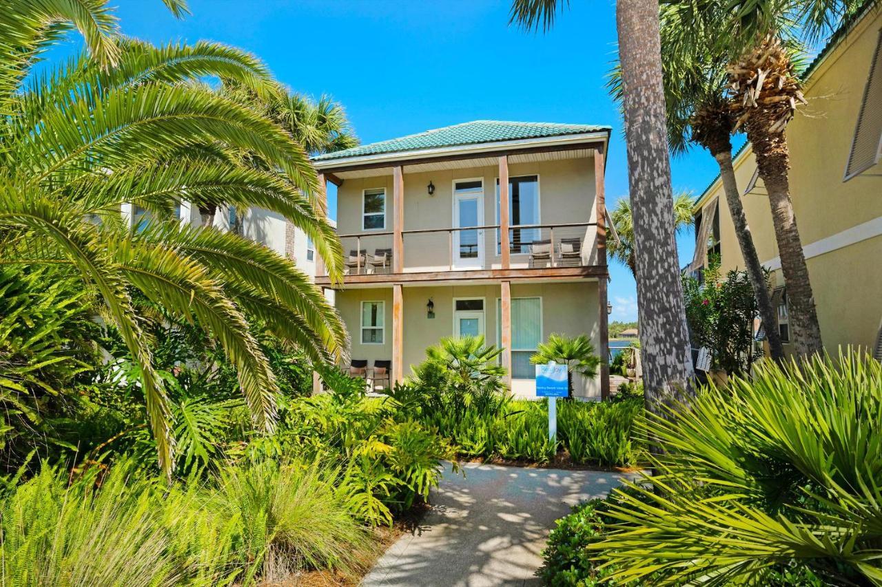 Holiday home Destiny #15b *