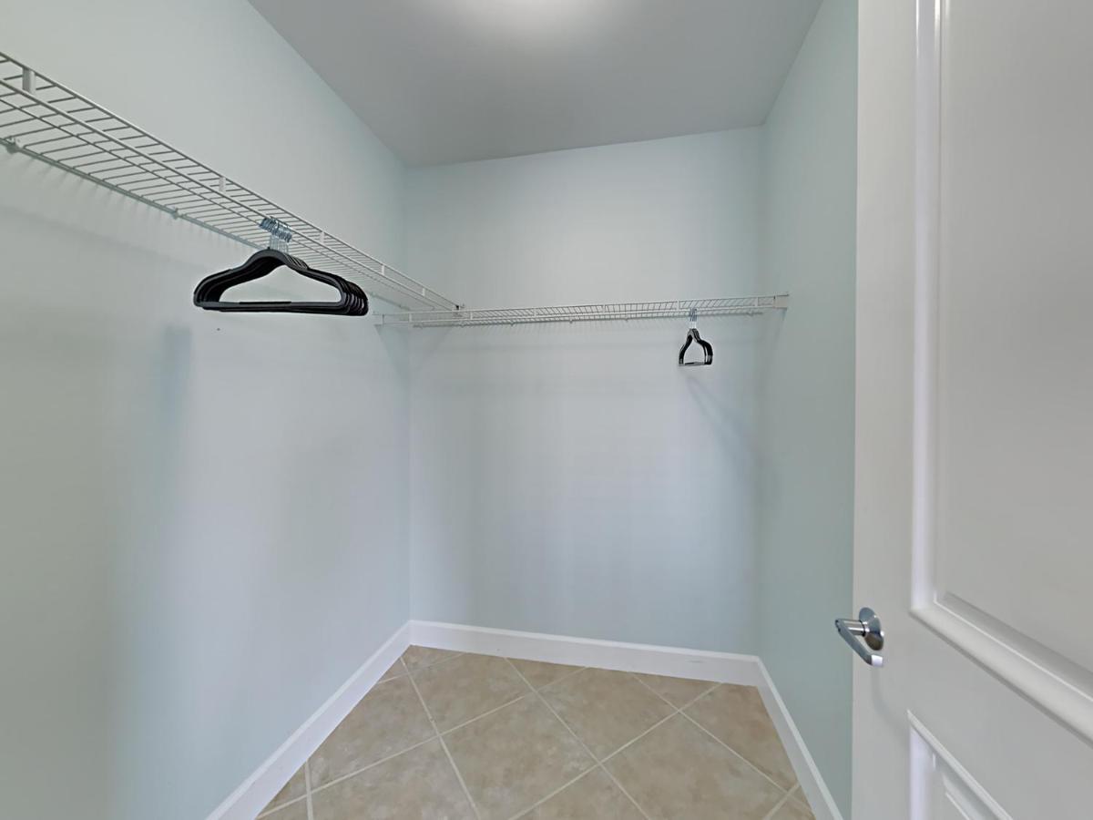 Harbor Landing 601a Apartment *