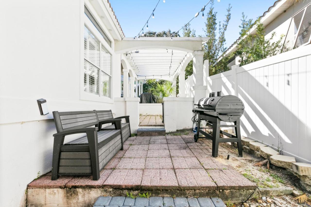 Seajoy Holiday home *