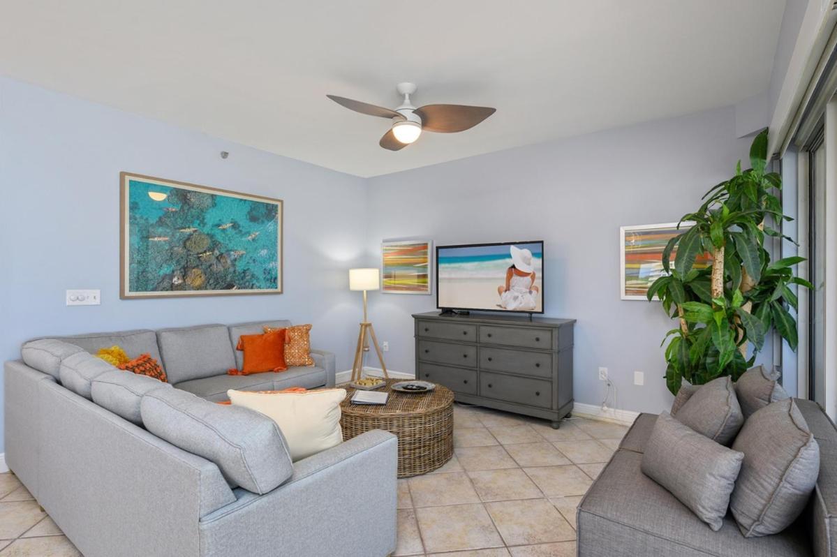 Tops'l 1111 Apartment