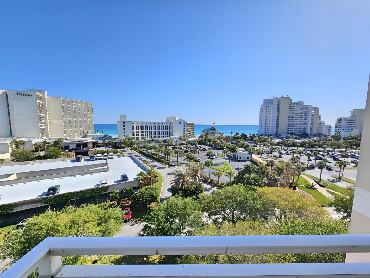 Luau 6531 In Sandestin By Skis And Seas Florida 1 Bedroom Views Holiday home