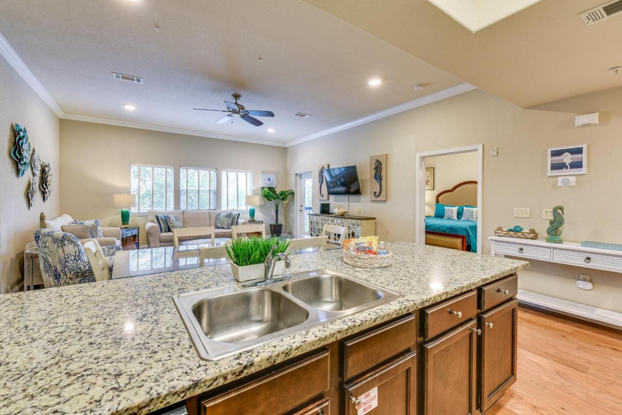 Miramar With Pool - Walk To Beach! Destin