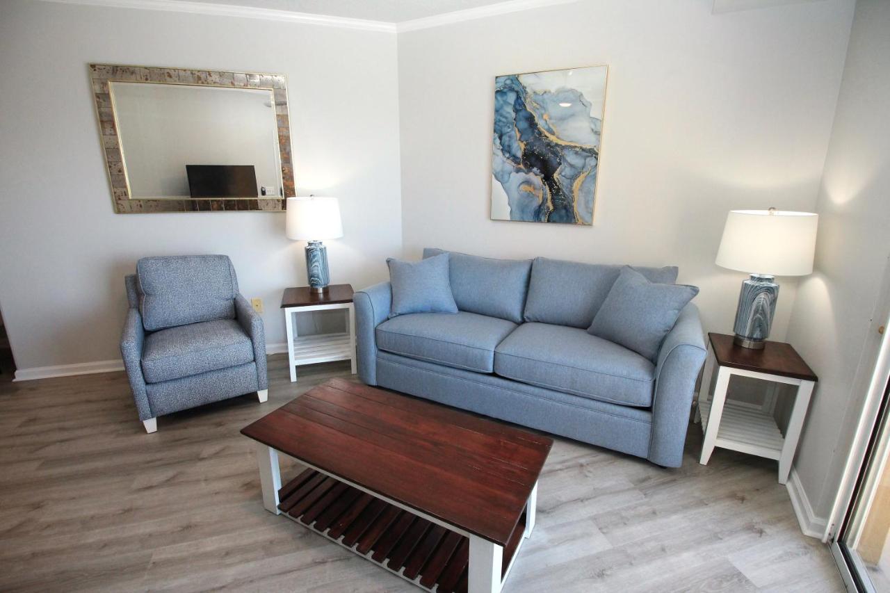 Holiday home Sleeps 8! Newly Remodeled Beachfront 10th Floor Gulf Views At Westwinds In Sandestin *