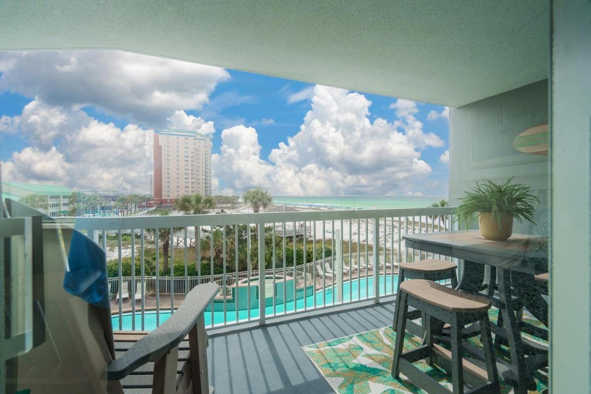 Pelican312 Destin