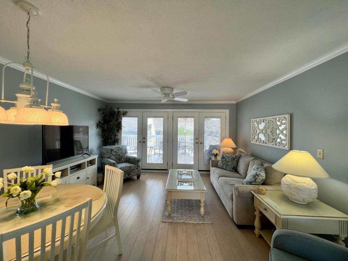 Sandpiper Cove 2056 Holiday home Destin