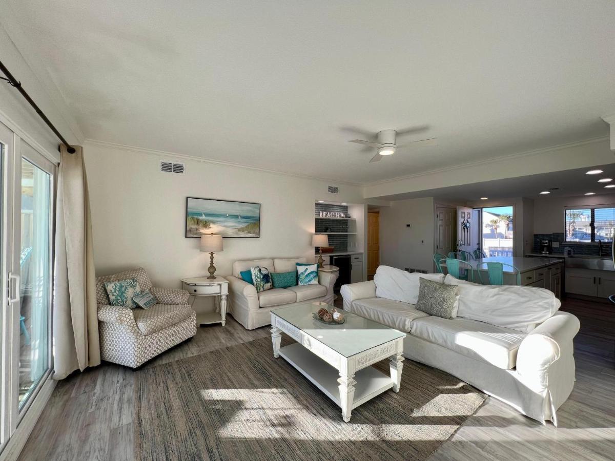 Sandpiper Cove 1150 *
