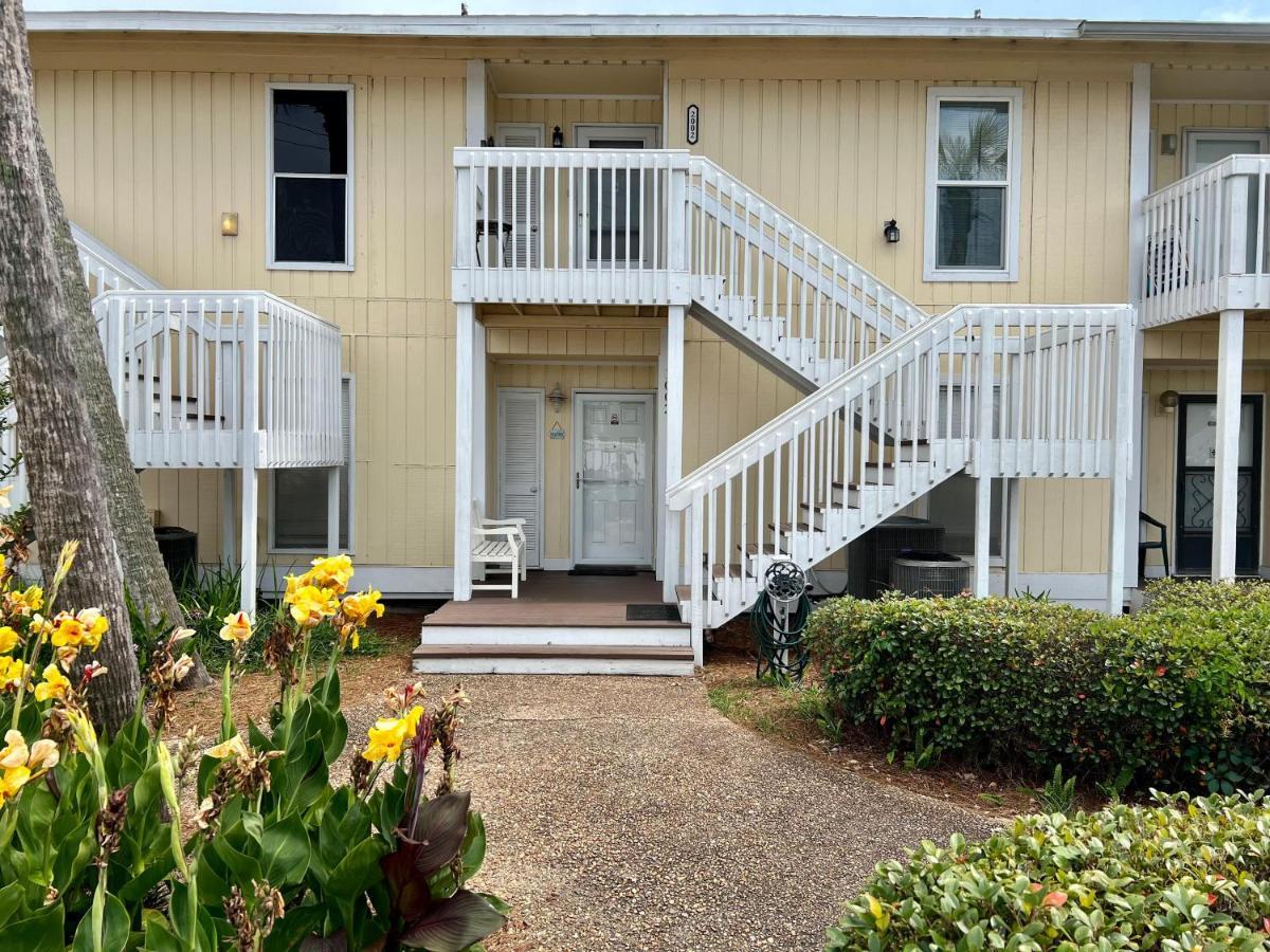 Sandpiper Cove 1002 Holiday home Destin