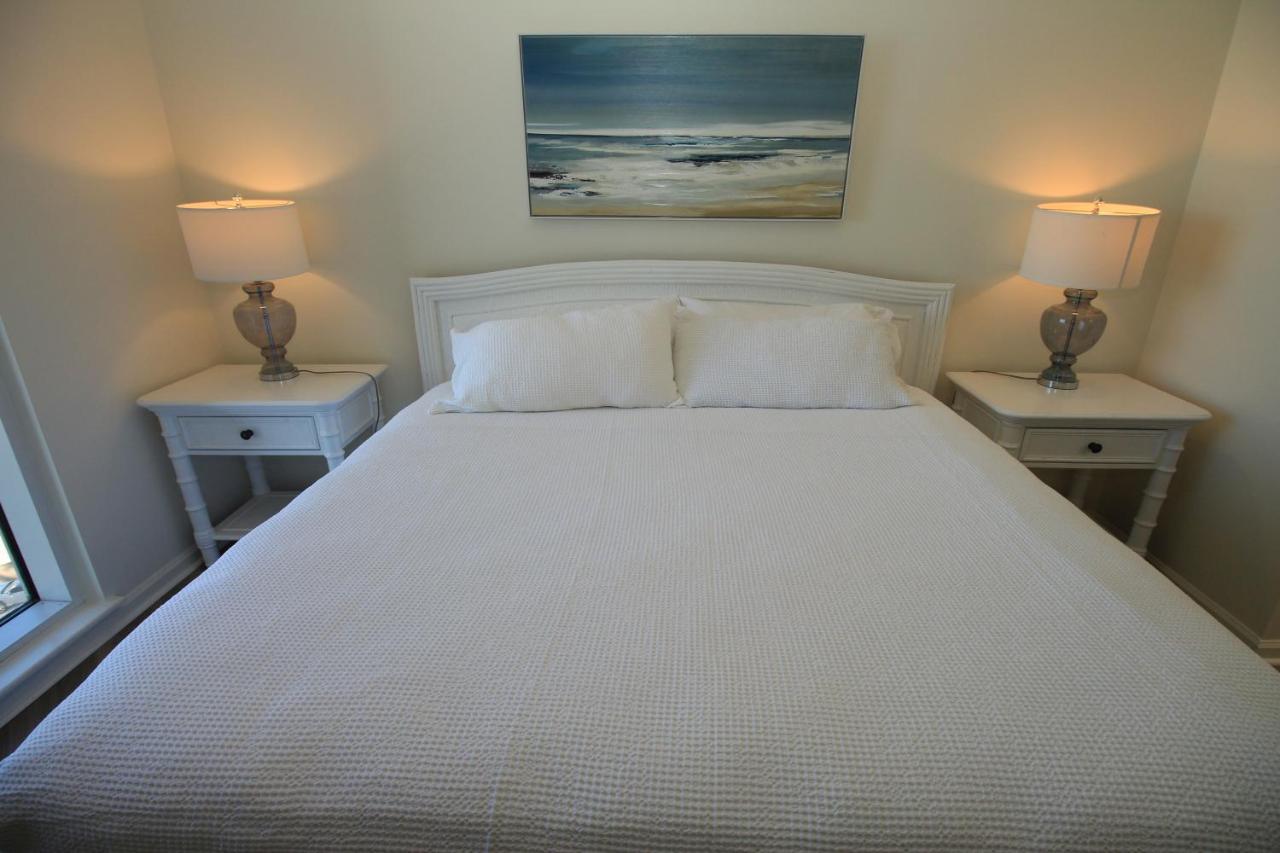 Holiday home Luxurious Beachfront Stunning 7th Floor Views And Tram At Westwinds In Sandestin