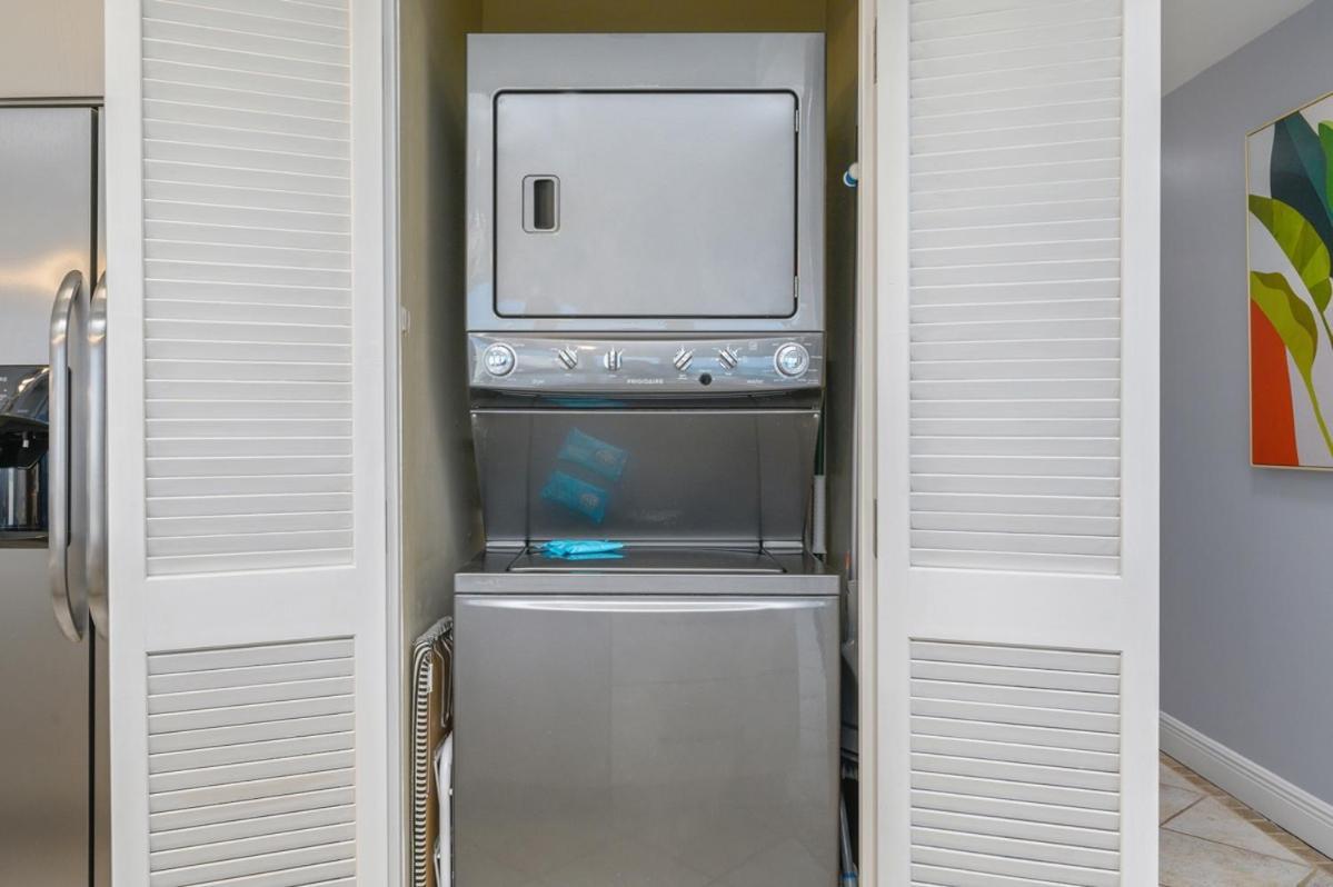 Tops'l 1111 Apartment