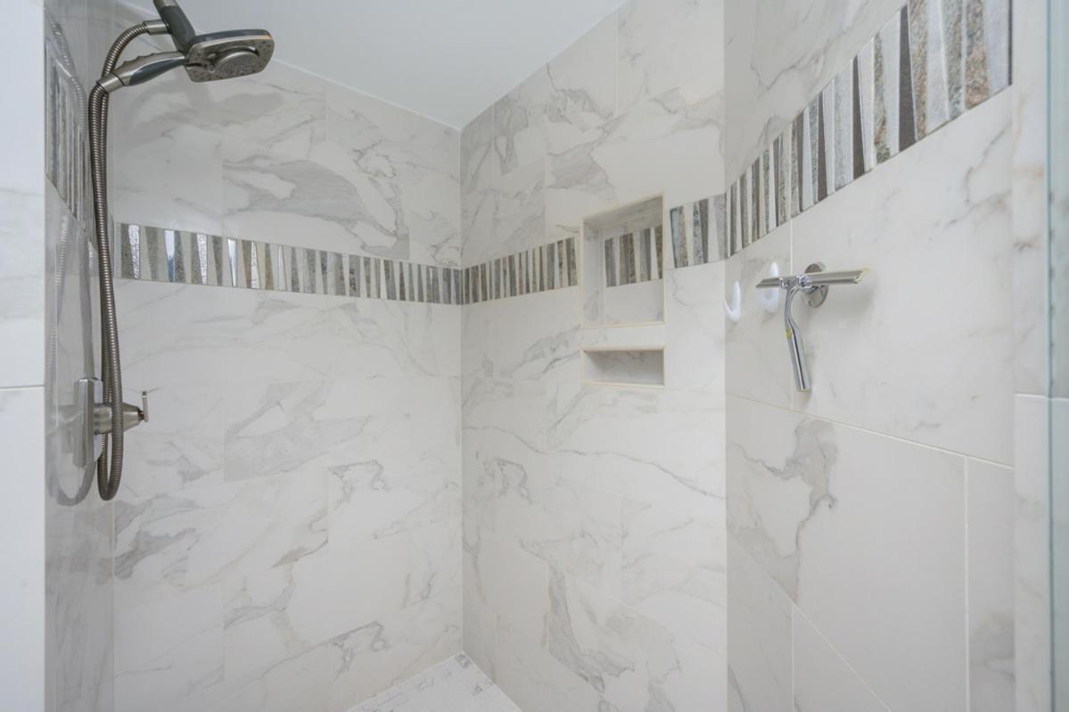 Apartment Tops'l 1111