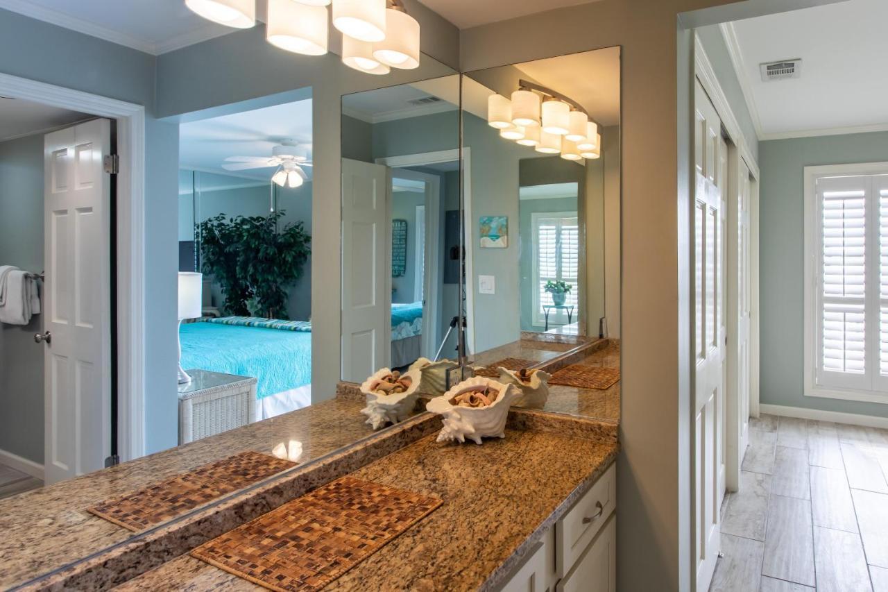 Sandpiper Cove 1230 Destin