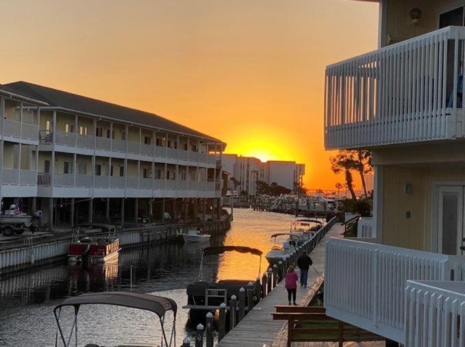 Holiday home Sandpiper Cove 1048