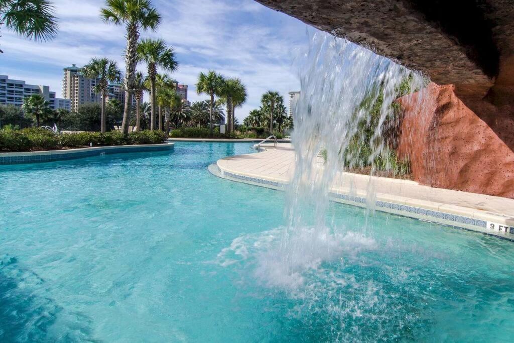 Luau - Sandestin Apartment