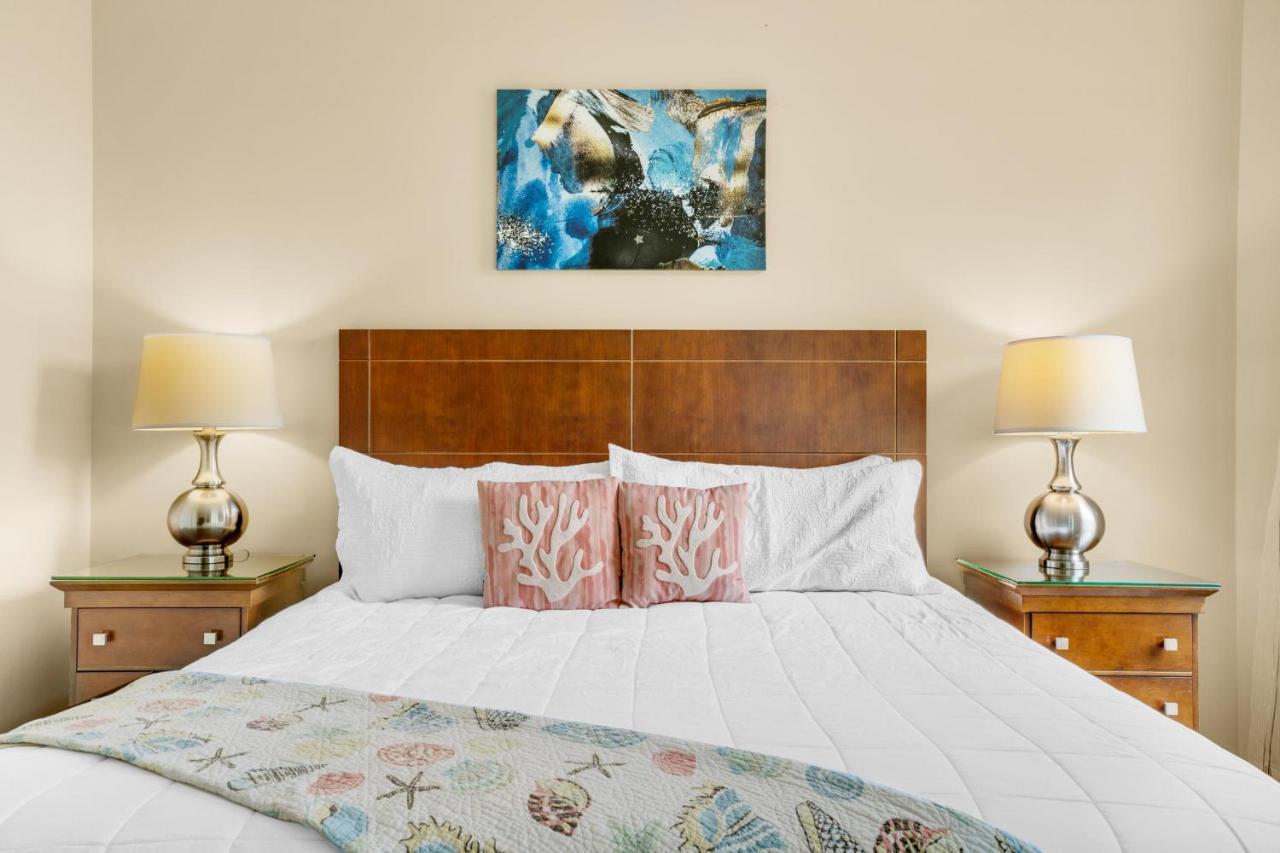 Palms #2210 Jr 2br Holiday home *