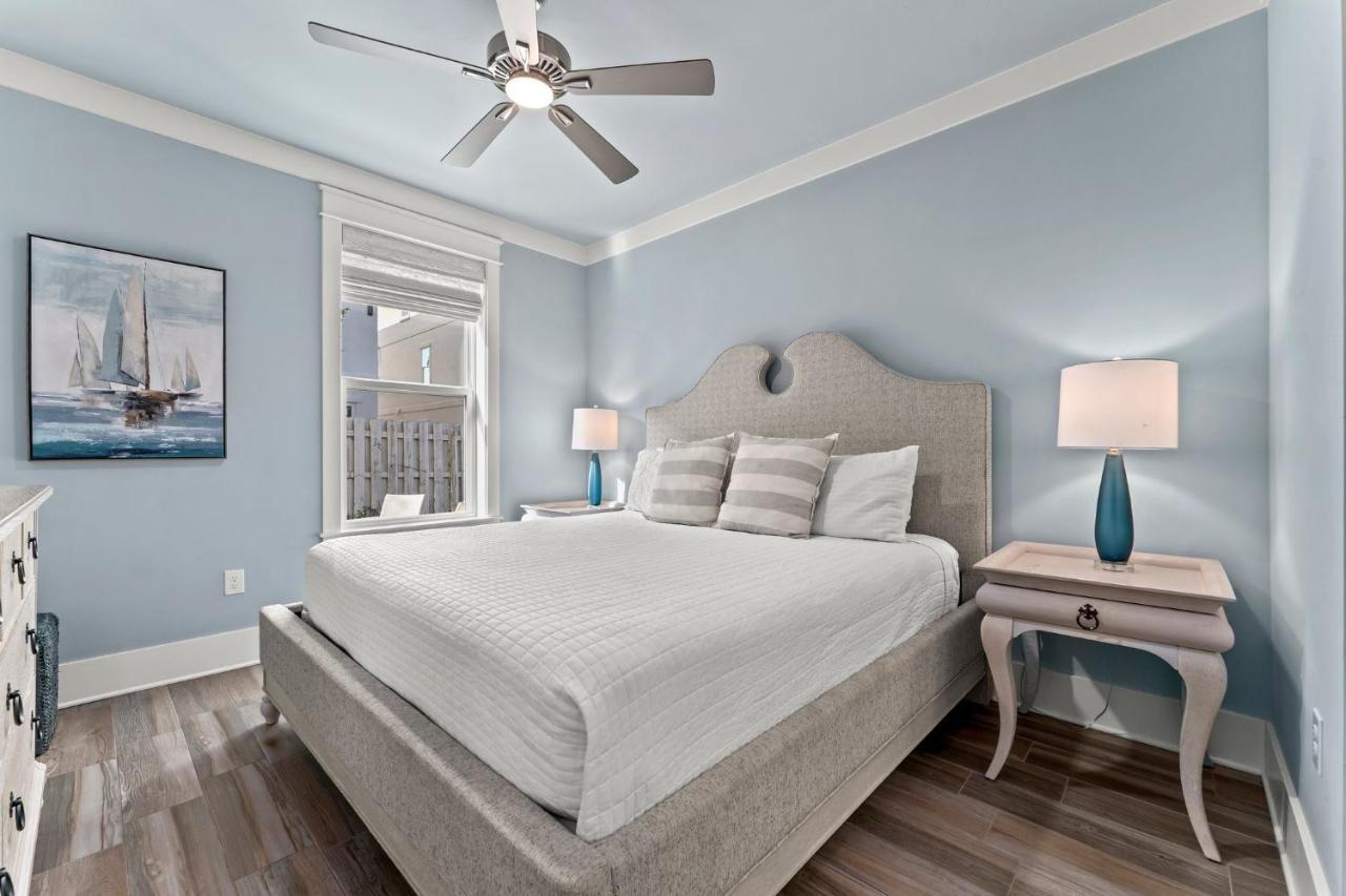 Holiday home White Coral Chateau With Lsv And Heated Pool Destin