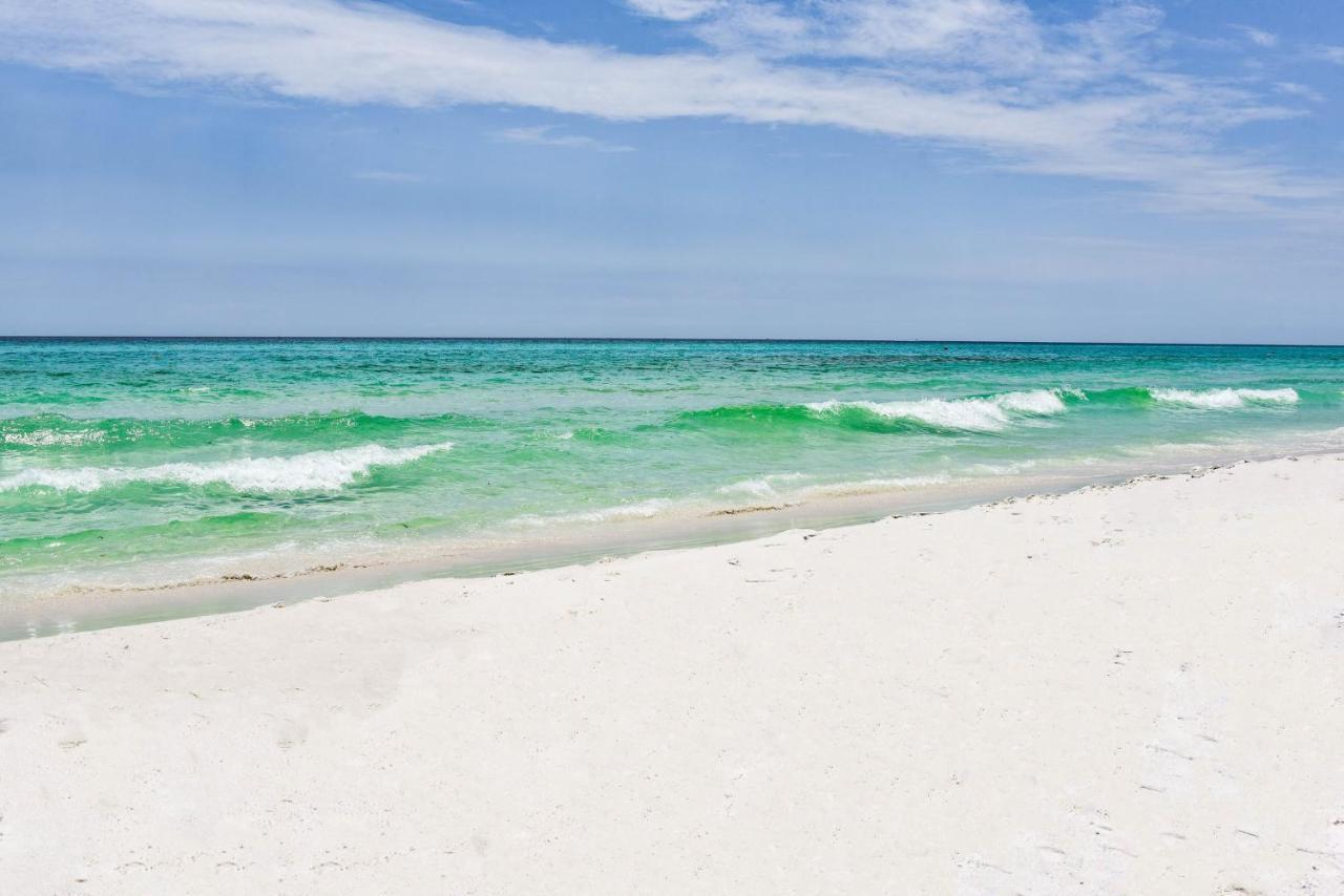 Drift With Large Pool Destin