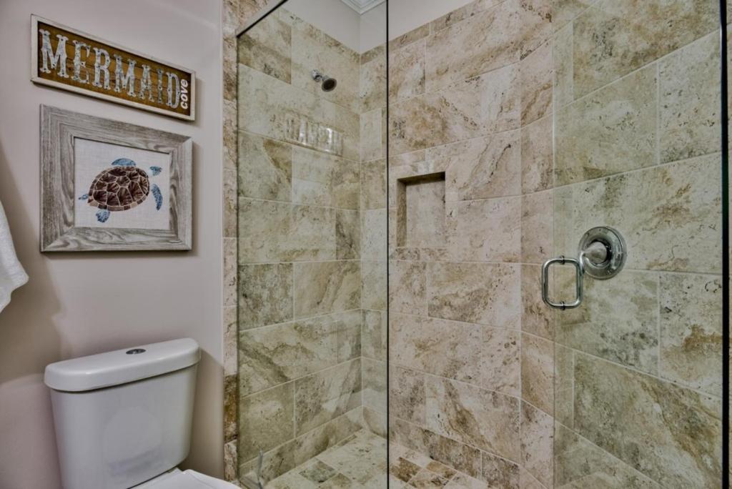Apartment Tusker With Pool And Designer Interior