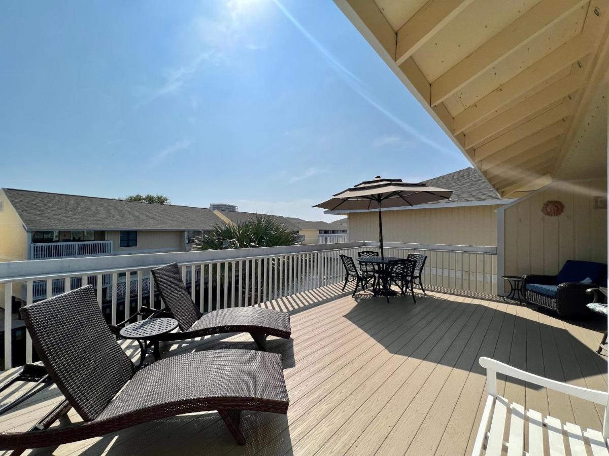 Sandpiper Cove 2056 Destin