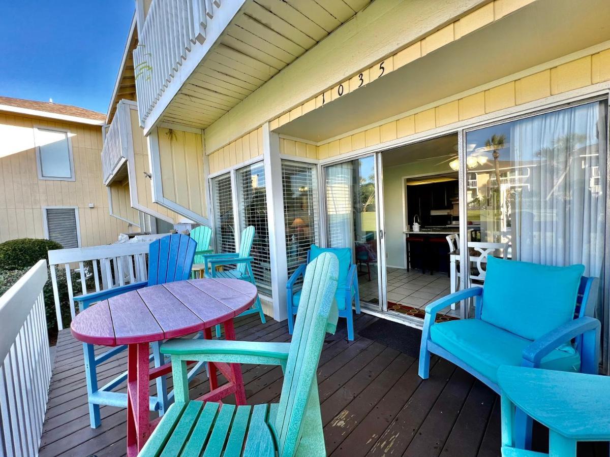 Sandpiper Cove 1035 *