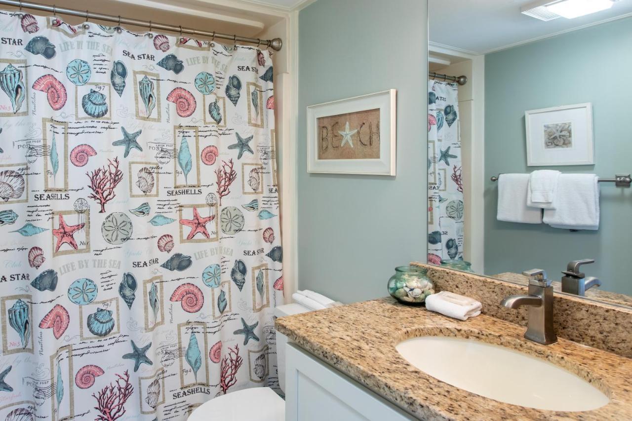 Sandpiper Cove 1230 * Destin